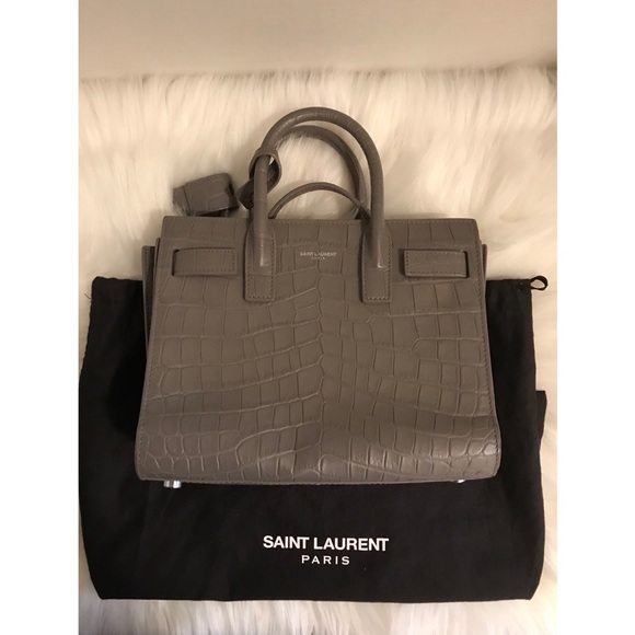 saint laurent sac de jour nano leather tote